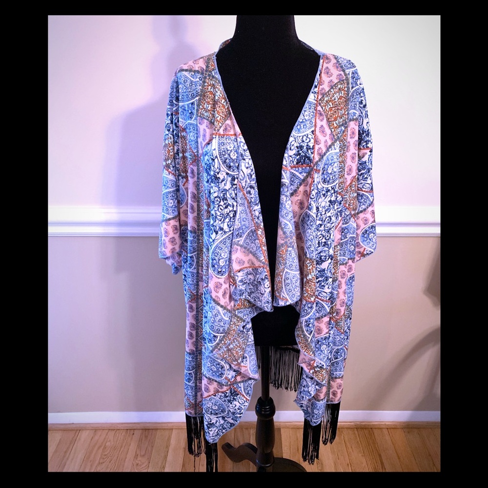 Lularoe Lindsay-size large